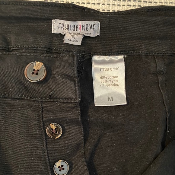 Black cargo style pants - Picture 5 of 7